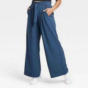 Wide leg navy pant